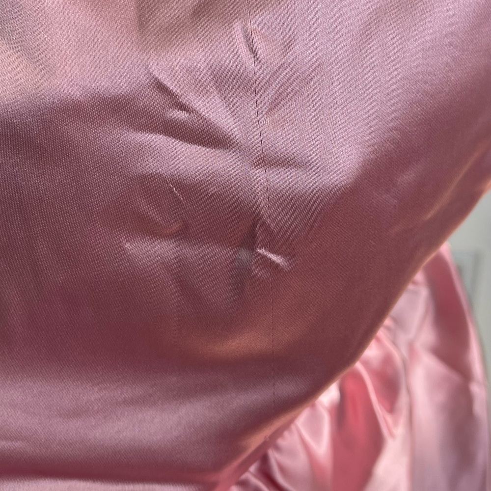 Elegant Pink Satin Dress - Picture 6 of 10